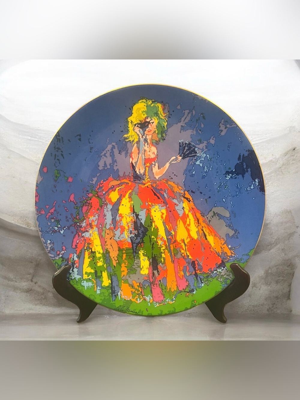 1977 Royal Doulton collector plate (Columbine ) designed by artist LeRoy Neiman.